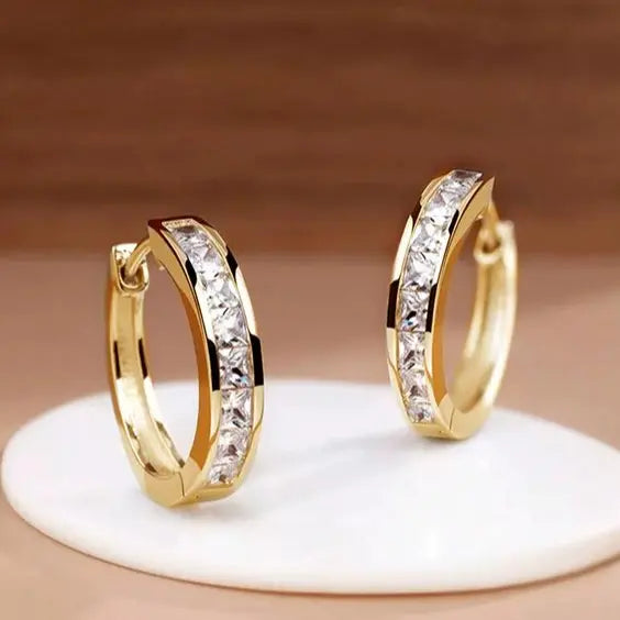 Pendientes de Lujo en Oro con Cristales