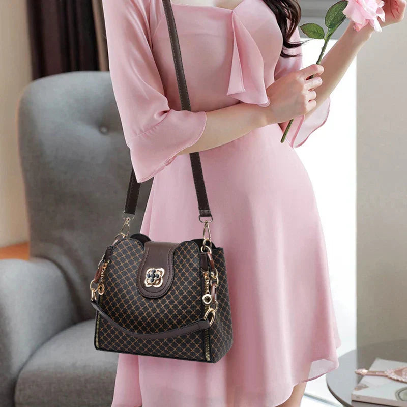 Élise & Fils – Charm Bag