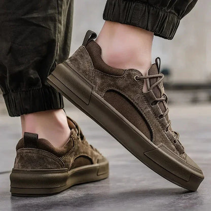 UrbanEdge - Sneakers in Pelle Vegana Premium