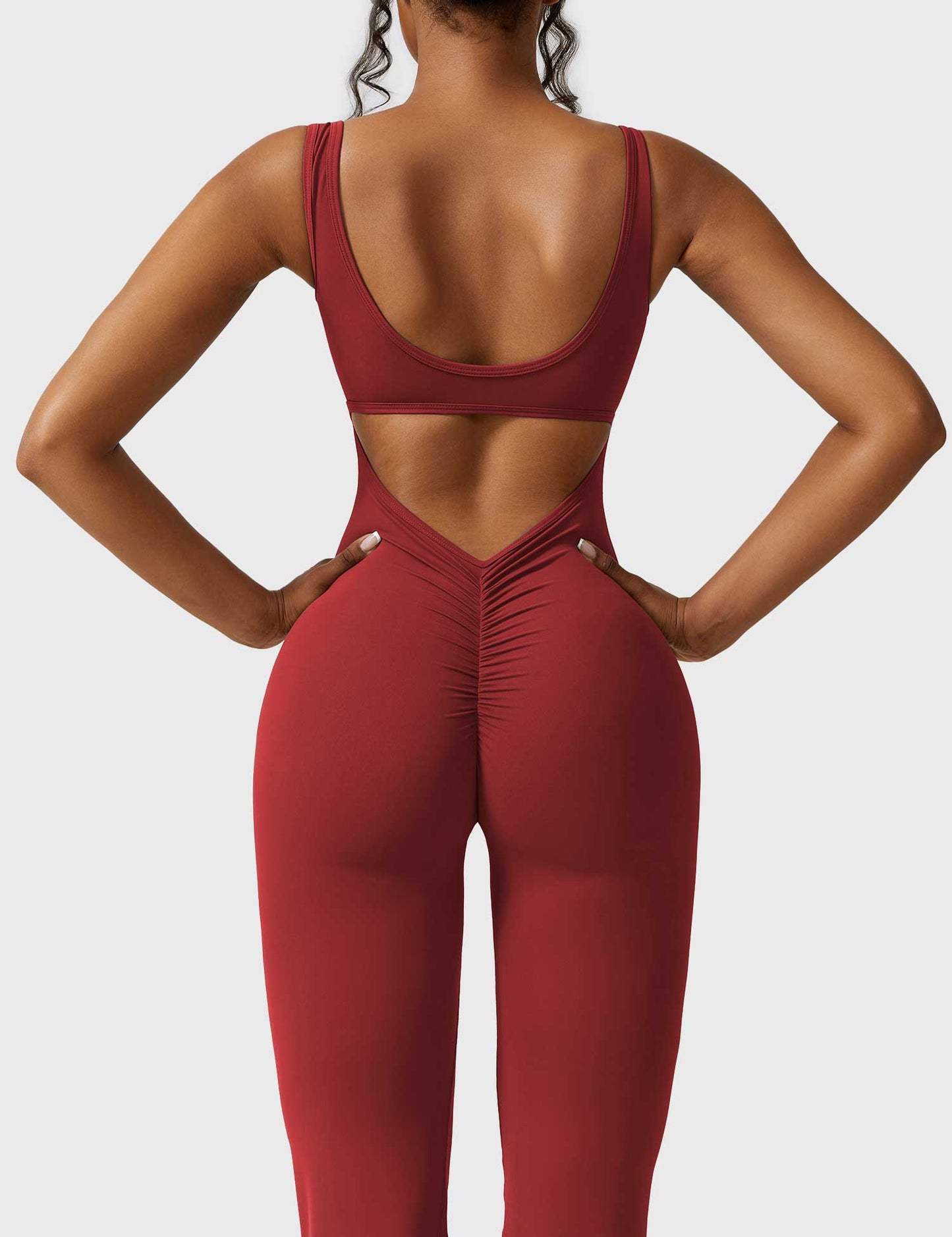 Yeoreo Lizvette Jumpsuit mit V-Rücken