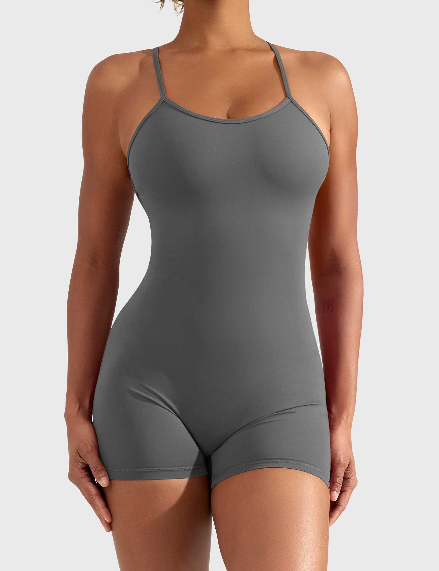 Yeoreo Liza V-Rücken Romper