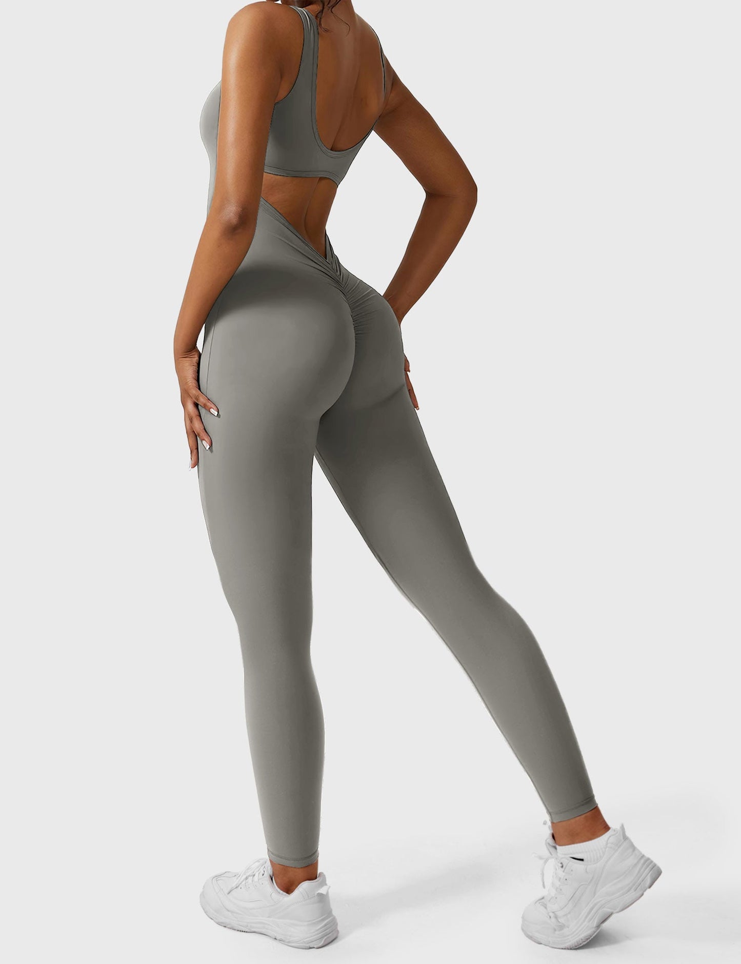 Yeoreo Lizvette Jumpsuit mit V-Rücken