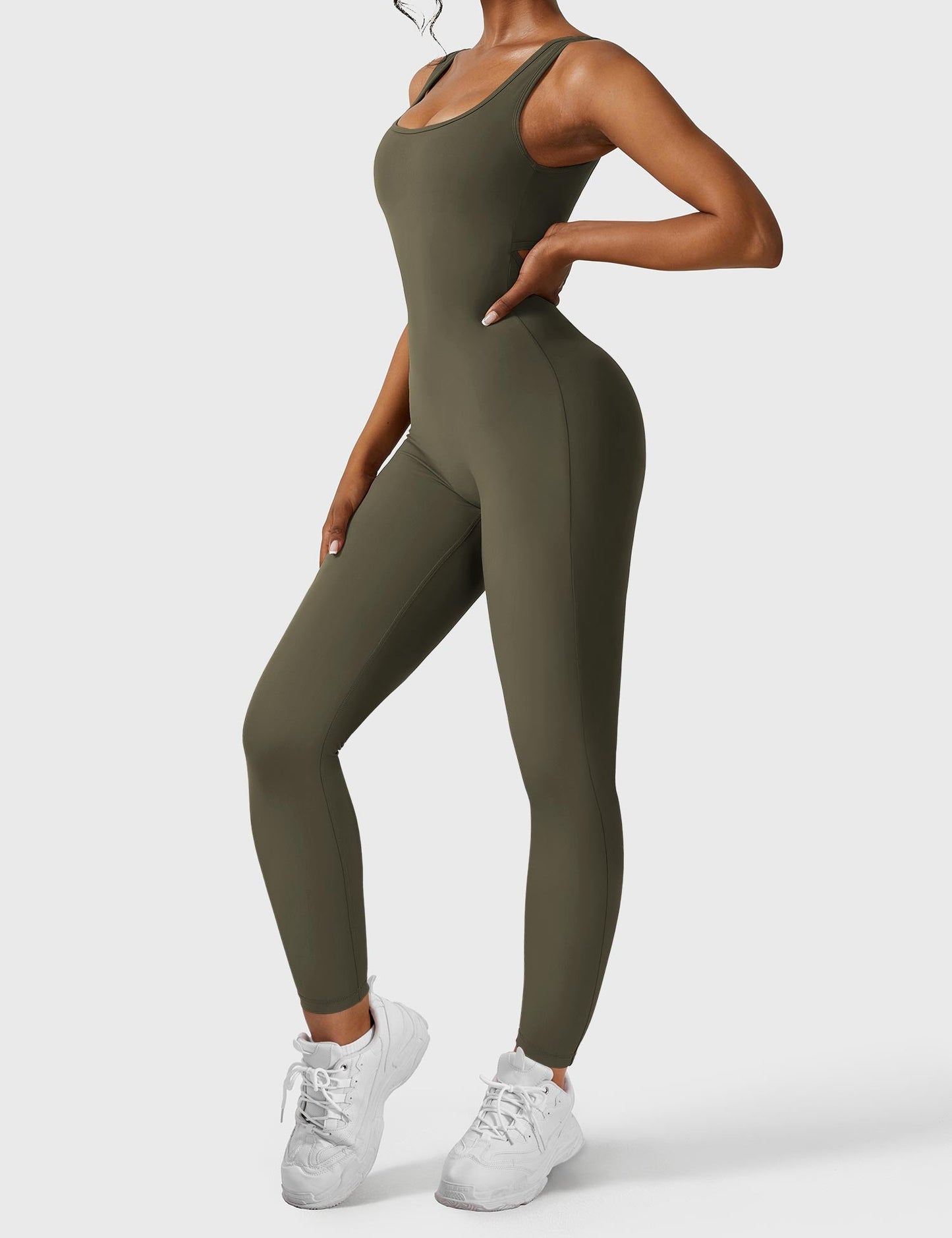Yeoreo Lizvette Jumpsuit mit V-Rücken