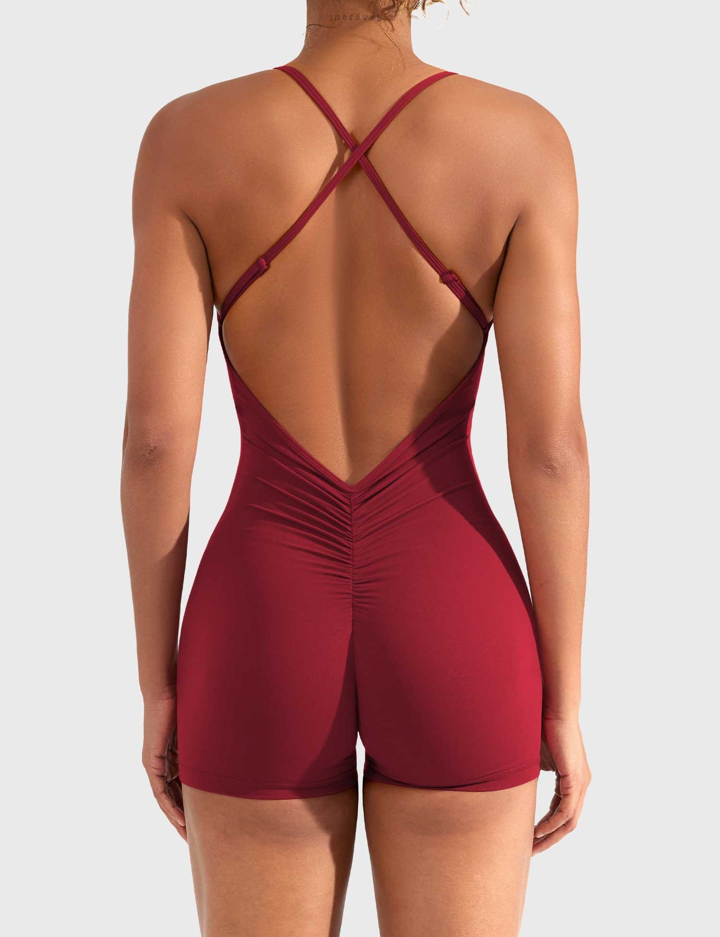 Yeoreo Liza V-Rücken Romper