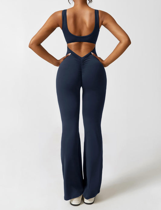 Yeoreo Lizvette Flared Jumpsuit mit V-Rücken
