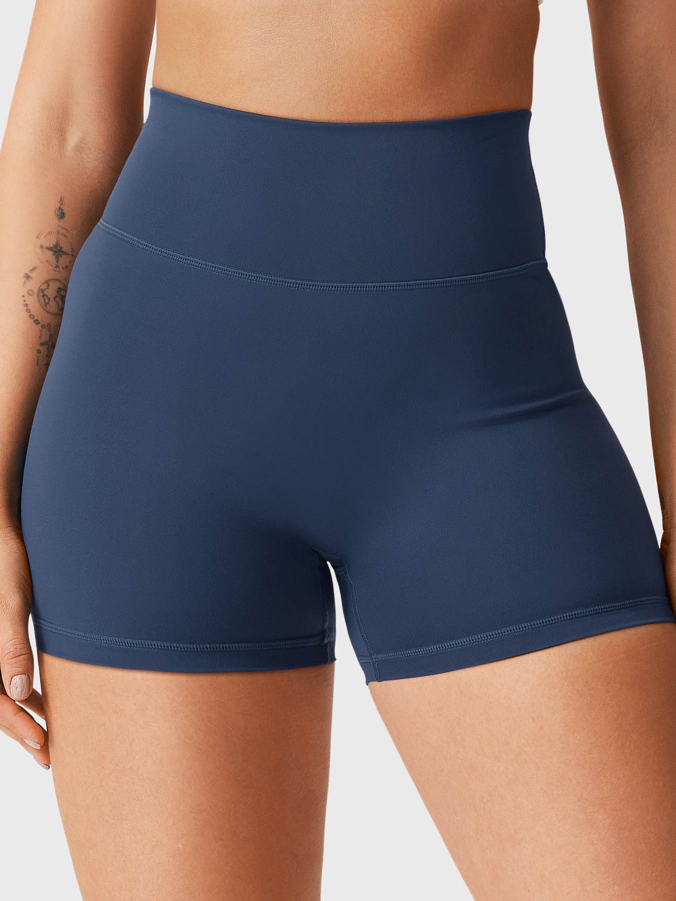 Yeoreo Craze 3.6" Scrunch Shorts