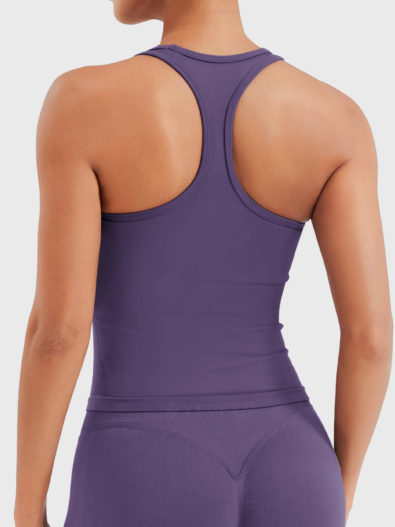 Yeoreo Esteile Seamless Racerback Tank