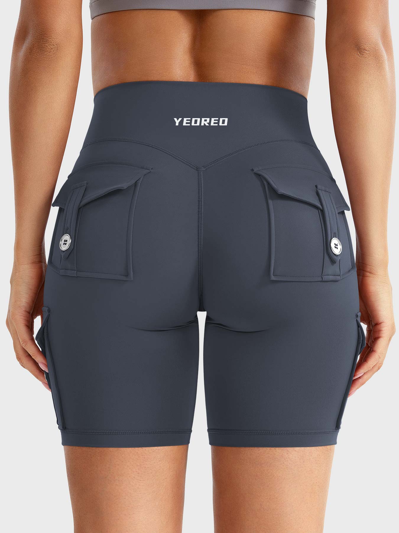 Yeoreo Hedda CoreFlex™ 8" Shorts