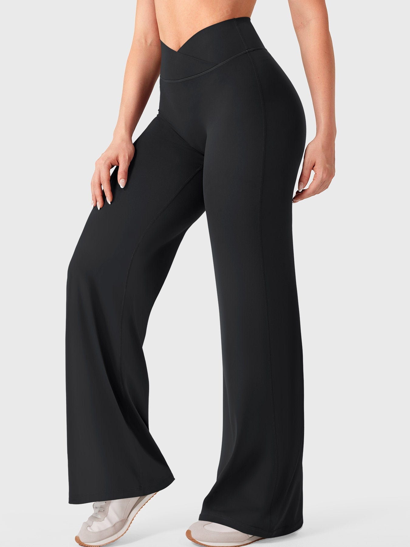 Yeoreo Eddiy 31,5" V-Taillenbund Leggings mit geradem Bein