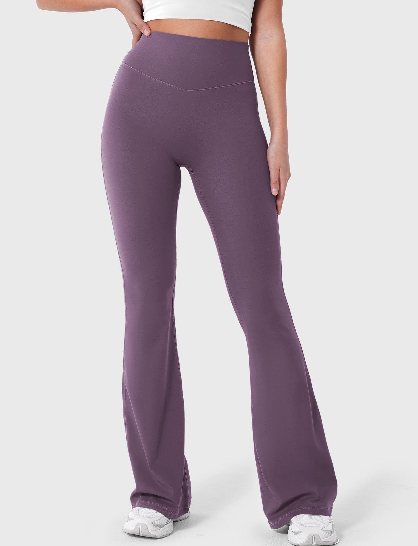 Yeoreo Bessli 30" Mini Flared Leggings
