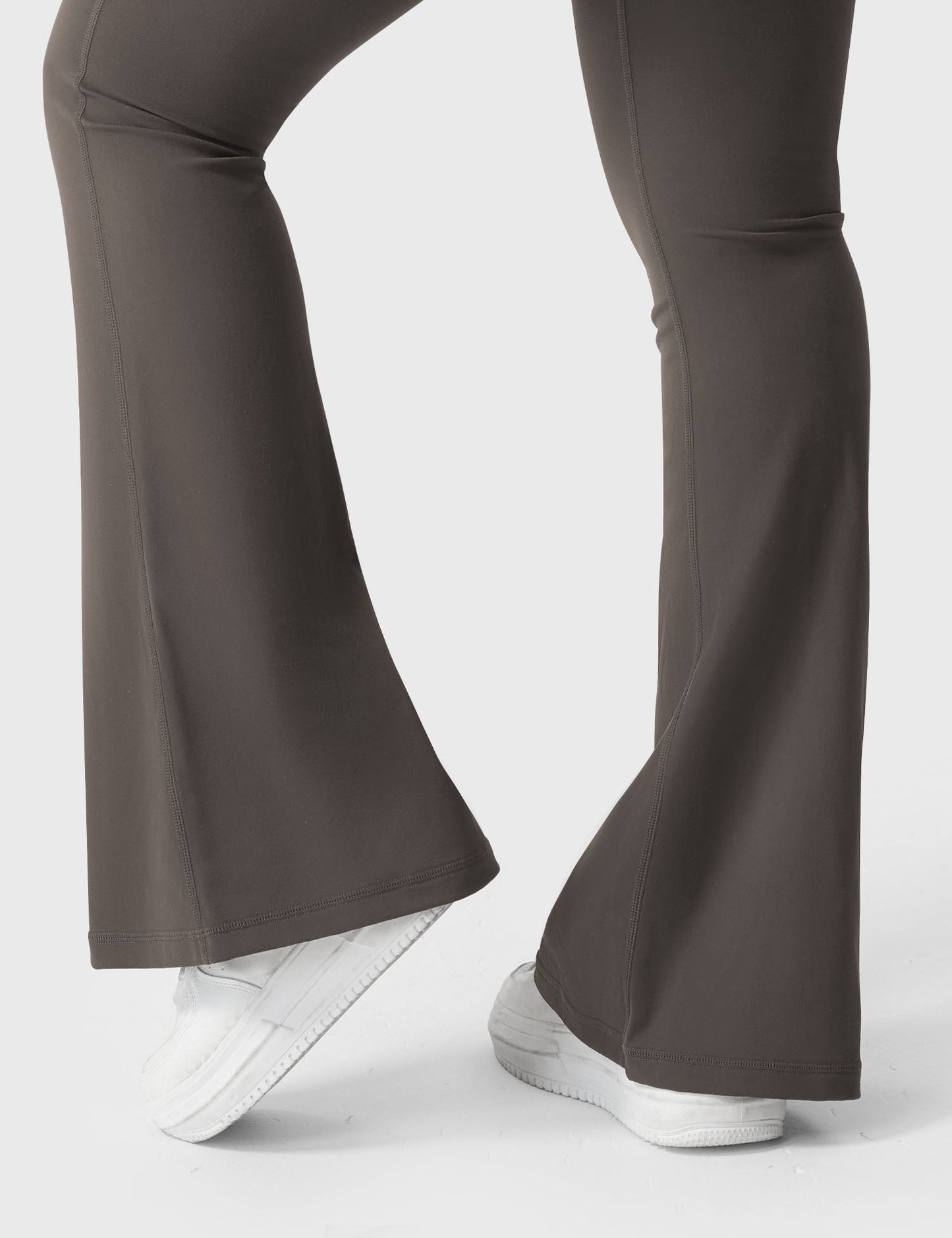 Yeoreo Brittany CoreFlex™ 31,5" Flared Leggings